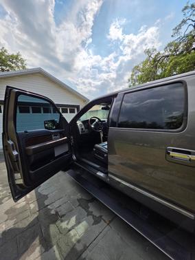 2009 Ford F-150 Lariat SuperCrew