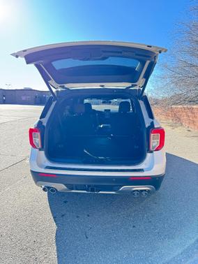 2021 Ford Explorer Platinum