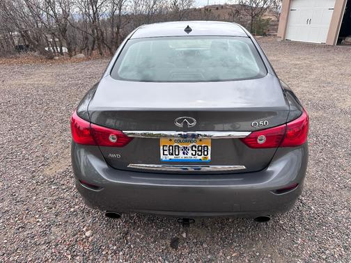 2015 INFINITI Q50 Premium