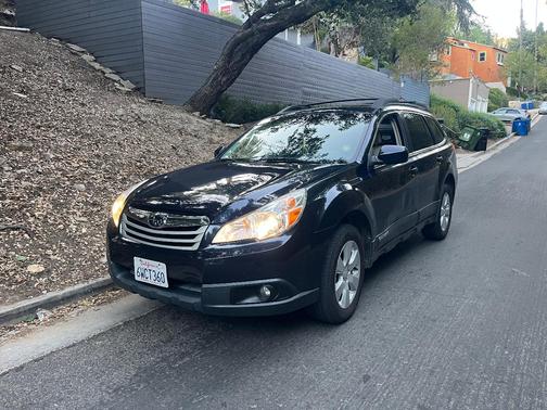 Blue 2012 Subaru Outback 2.5i Premium