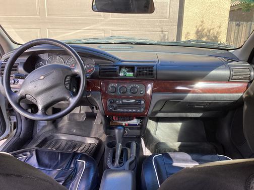 2002 Chrysler Sebring LX