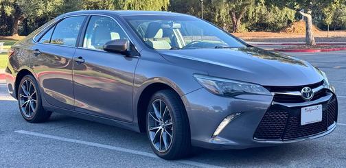 Gray 2015 Toyota Camry XSE