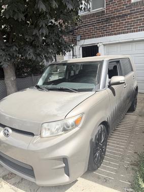 Green 2011 Scion xB Base