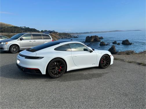 2022 Porsche 911 Carrera GTS