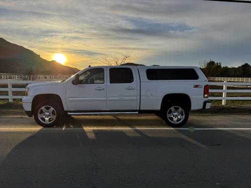 2014 GMC Sierra 2500 Denali