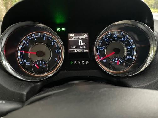 2015 Chrysler Town & Country Touring-L