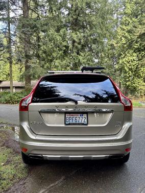 2016 Volvo XC60 T5 Drive-E Premier