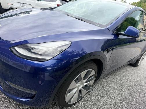 Blue 2021 Tesla Model Y Long Range
