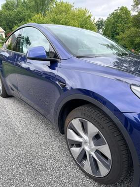 Blue 2021 Tesla Model Y Long Range
