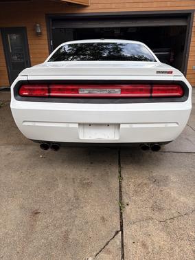 White 2013 Dodge Challenger SRT8