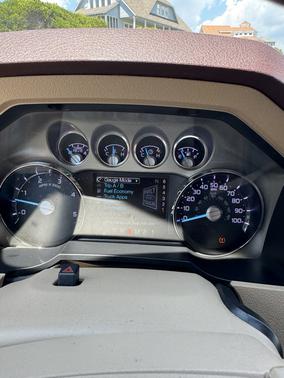 Green 2011 Ford F-350 King Ranch