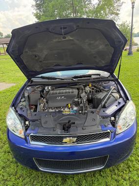 Blue 2006 Chevrolet Impala SS