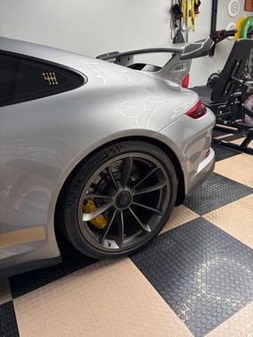Silver 2018 Porsche 911 911 GT3