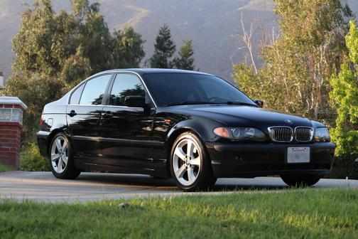 2005 BMW 330 i