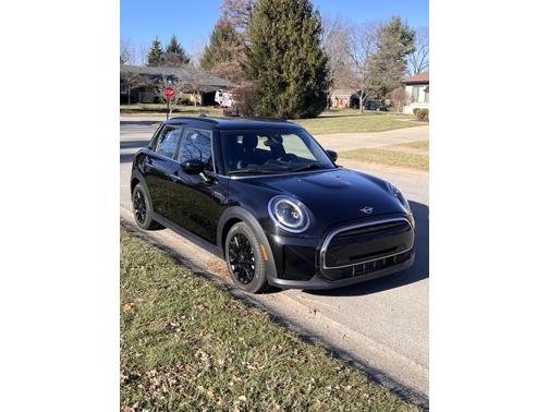 2022 MINI Hardtop Cooper