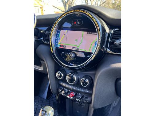 2022 MINI Hardtop Cooper