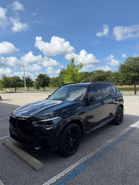 Black 2023 BMW X5 sDrive40i