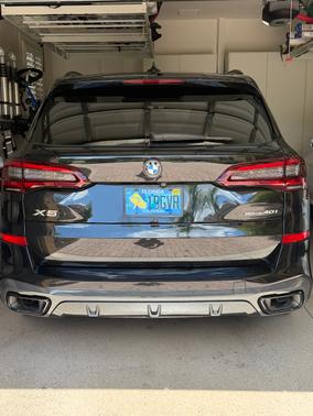 Black 2023 BMW X5 sDrive40i