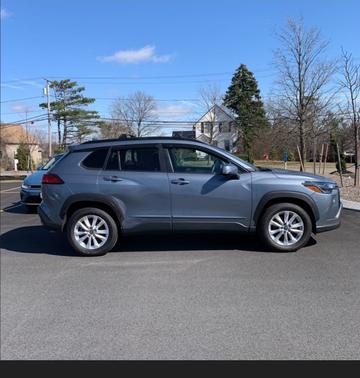 2022 Toyota Corolla Cross LE