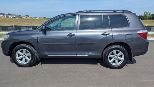 2010 Toyota Highlander SE
