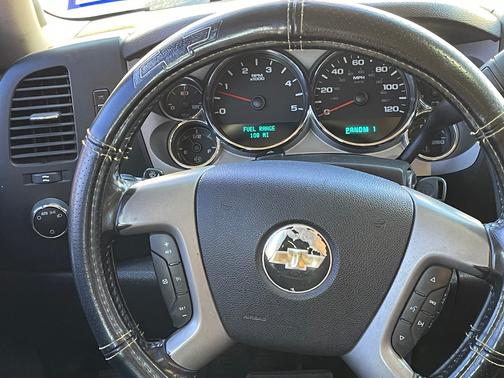 2007 Chevrolet Silverado 2500 LT2 H/D Crew Cab