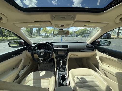 2014 Volkswagen Passat 2.0L TDI SEL Premium