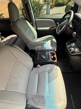 Silver 2015 Toyota Sienna Limited