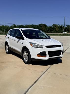 White 2014 Ford Escape S