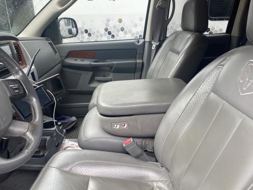 2006 Dodge Ram 2500 Laramie Quad Cab