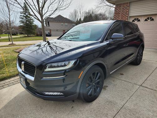 2022 Lincoln Nautilus Reserve