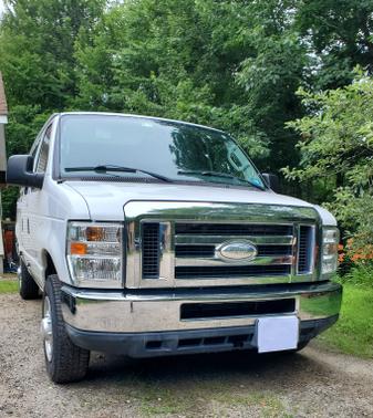 2014 Ford E350 Super Duty XLT