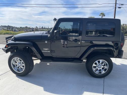 Photo 2 of 10 of 2007 Jeep Wrangler Sahara