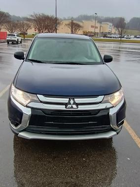 2018 Mitsubishi Outlander LE