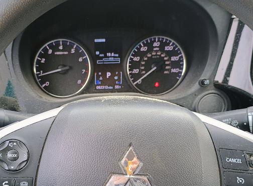 2018 Mitsubishi Outlander LE