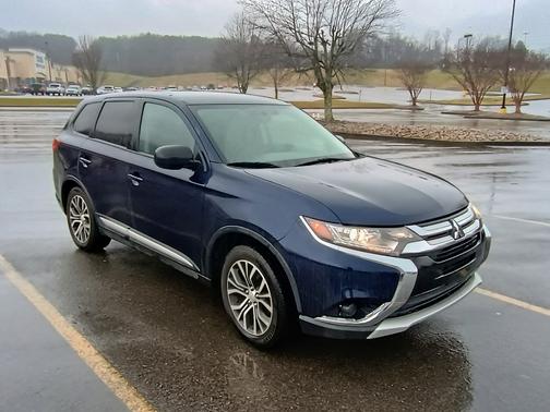 2018 Mitsubishi Outlander LE