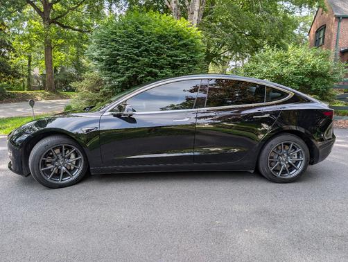 Black 2017 Tesla Model 3 Long Range