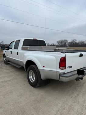 2004 Ford F-350 XLT Crew Cab Super Duty