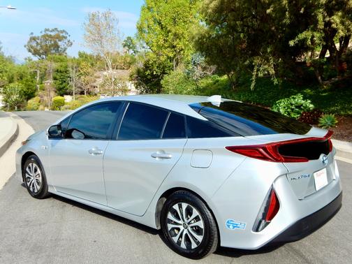 2021 Toyota Prius Prime XLE