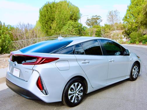 2021 Toyota Prius Prime XLE