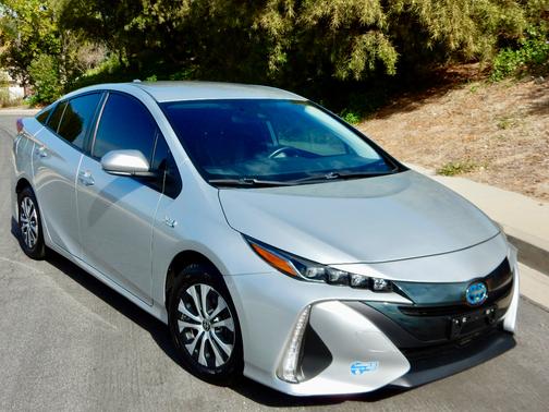 2021 Toyota Prius Prime XLE
