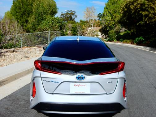 2021 Toyota Prius Prime XLE