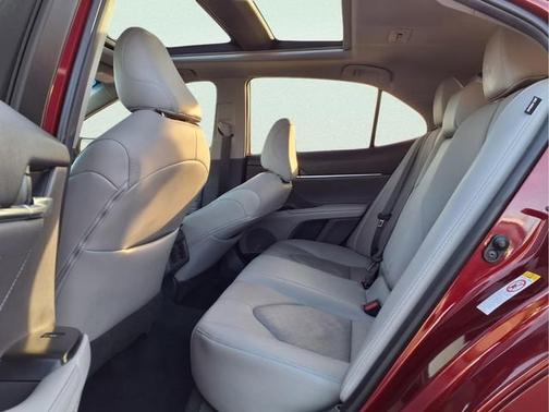 Red 2018 Toyota Camry XSE