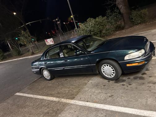 1999 Buick Park Avenue Base