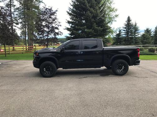 Black 2024 Chevrolet Silverado 1500 ZR2