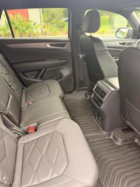Gray 2024 Volkswagen Atlas Cross Sport 2.0T SE w/Technology