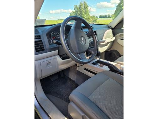 2008 Jeep Liberty Sport