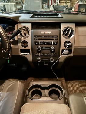 2010 Ford F-150 XLT SuperCrew