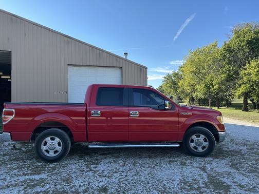 2010 Ford F-150 XLT SuperCrew