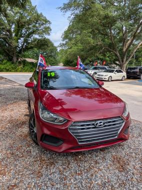 2019 Hyundai Accent SE