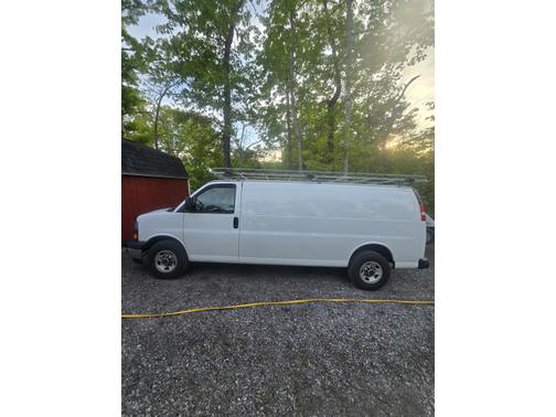 2020 GMC Savana 3500 Work Van